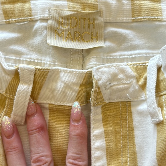 Judith March stripe bell bottom pants. Yellow and white color. New, wore it once - Picture 5 of 11